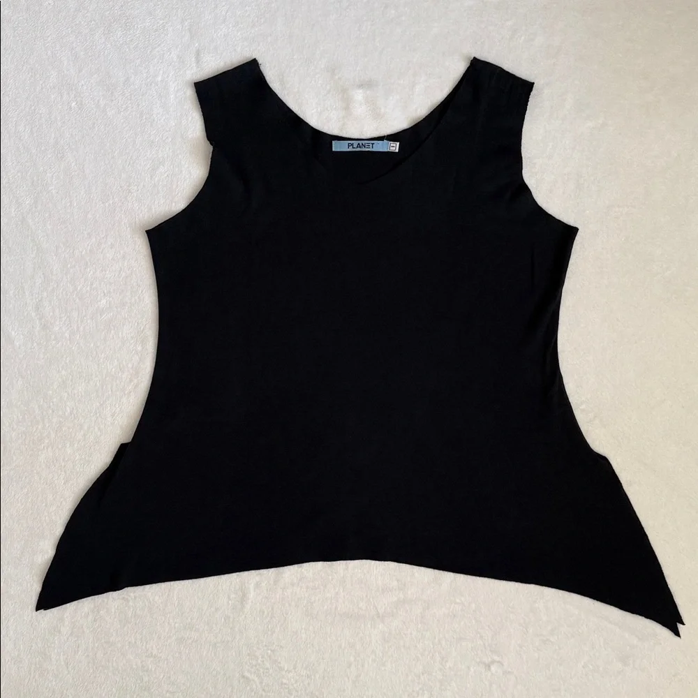 Planet by Lauren G | Sleeveless Pima Cotton Side Slit Raw Hem Top Black (1/4-8) - Picture 15 of 15